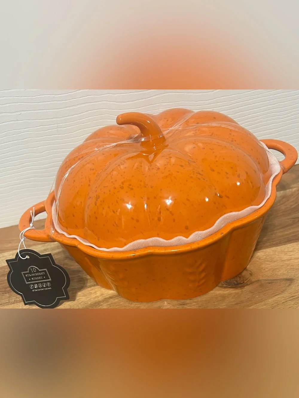 10 Strawberry St. Pumpkin Covered Casserole Dish 10” NEW